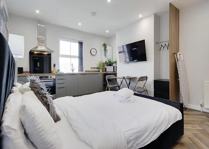 Wimbourne Road Apartment 1